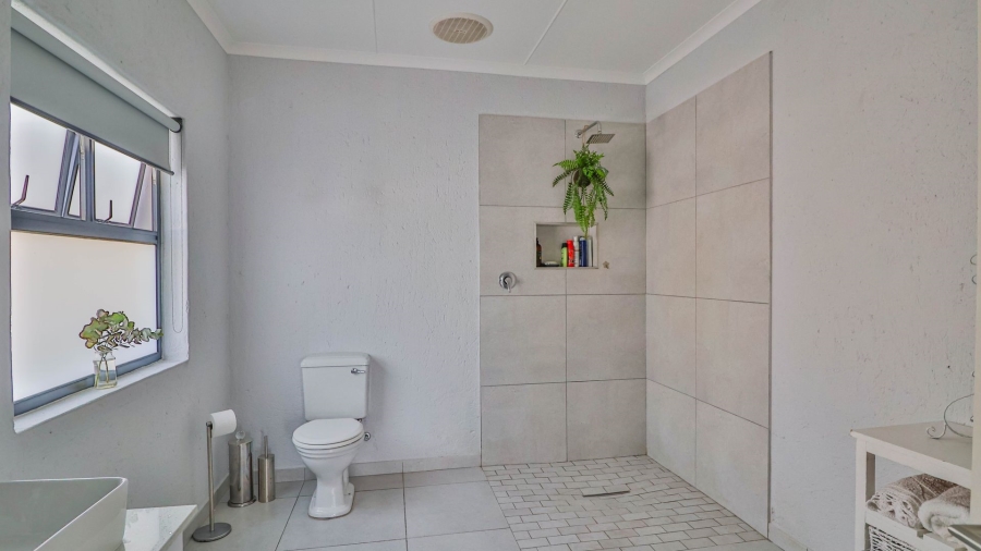 3 Bedroom Property for Sale in Da Gama Bay Western Cape